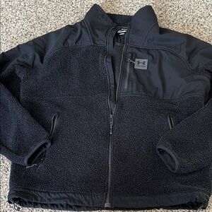Under Armour men’s black mission boucle zip up jacket size large